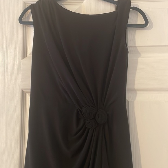 Black dress - Picture 2 of 3